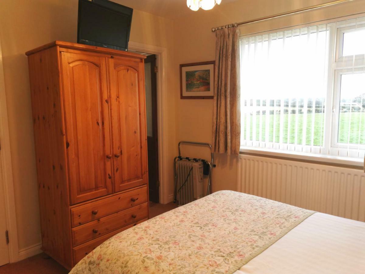 Northumberland Cottage B&B Acklington Exteriör bild